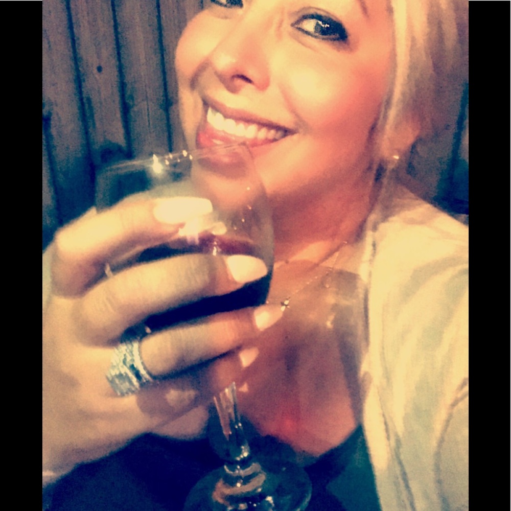 Meet your Posher, Norma